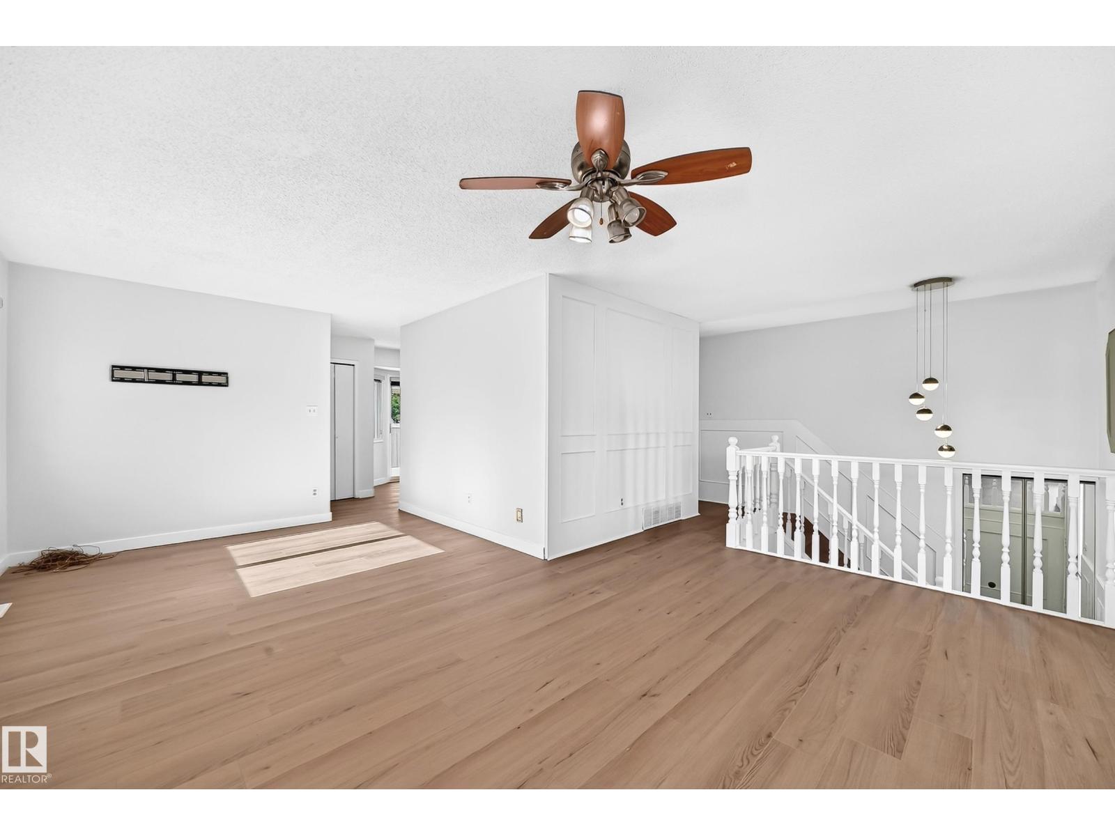 3924 26A AV NW - 13