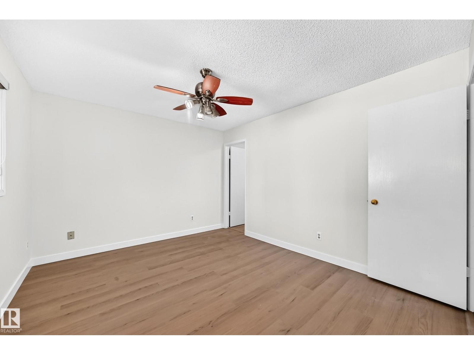 3924 26A AV NW - Image 18