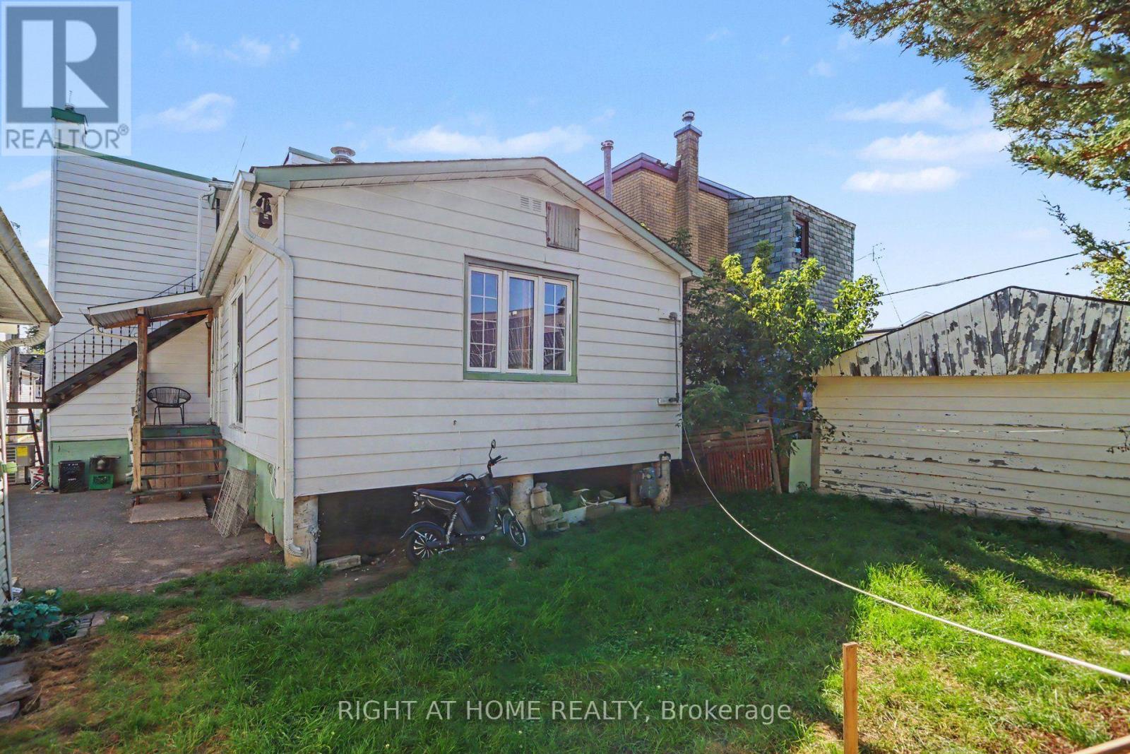 333 LEVIS AVENUE - 29