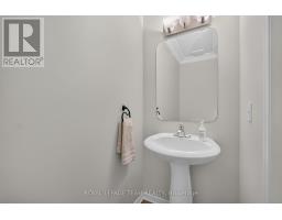 2136 Bergamot Circle, Ottawa, ON K4A4R4 Photo 39