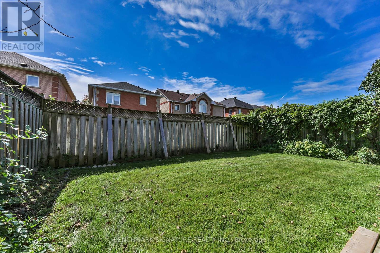 Photo of 27 AVENIDA STREET
