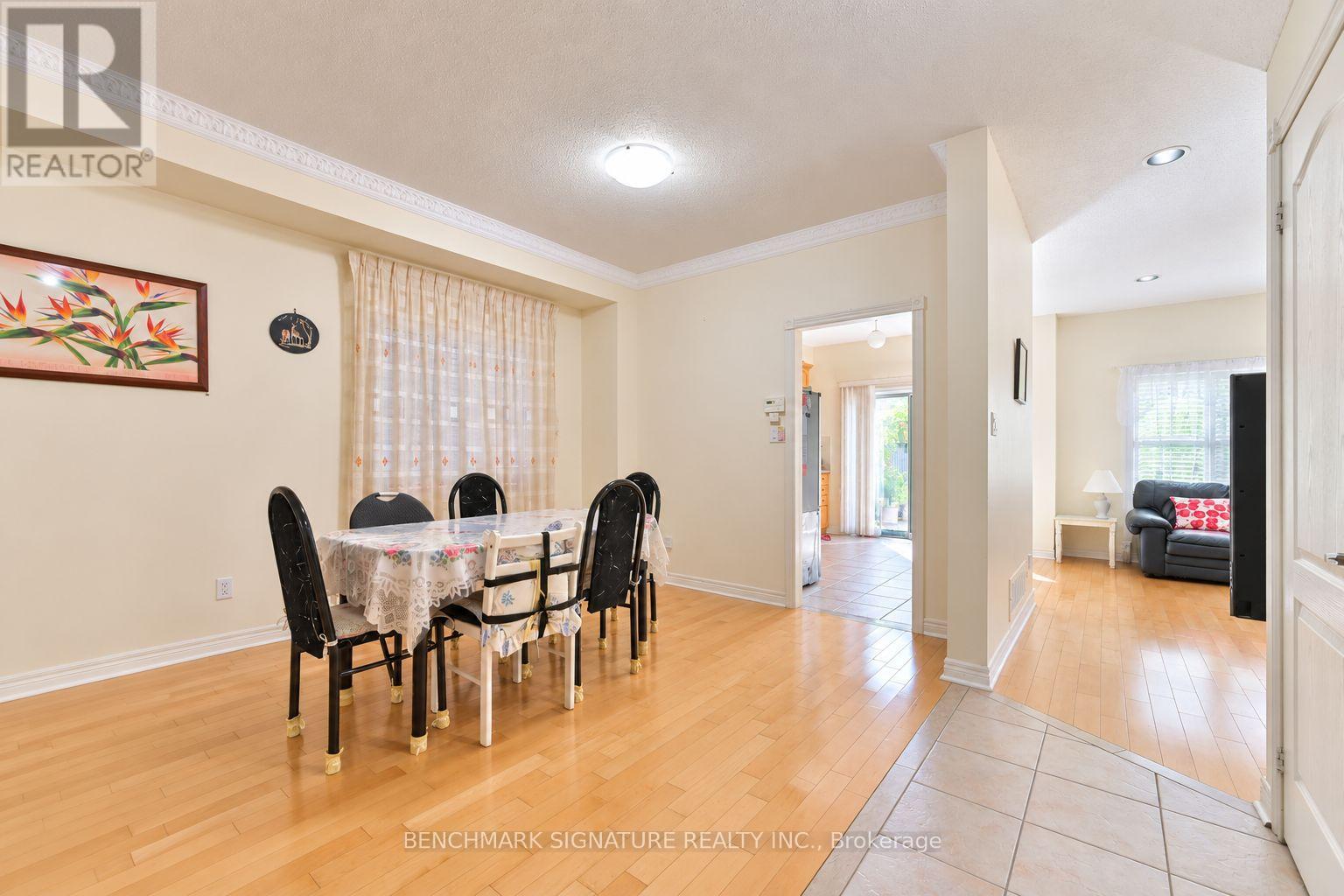 Photo of 27 AVENIDA STREET