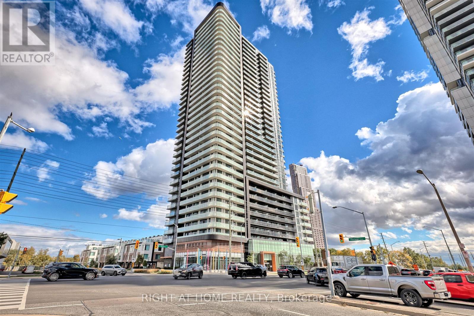 Photo of 7895 Jane Street