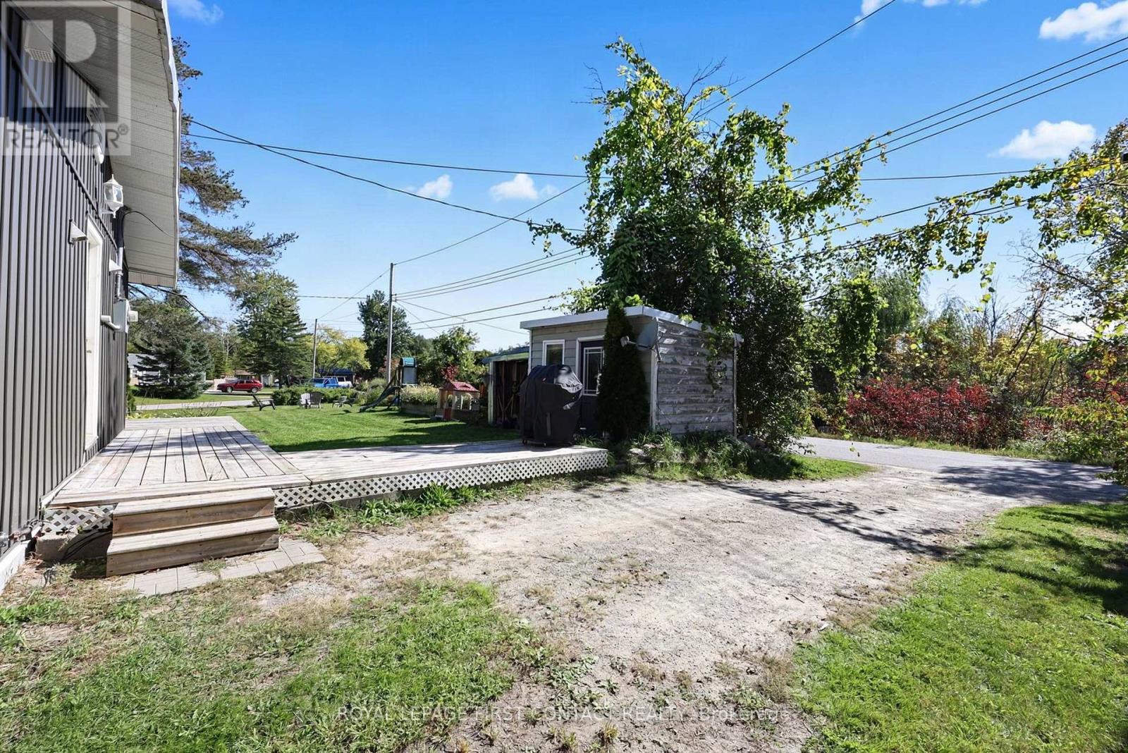 196 PARADISE AVENUE - Image 26