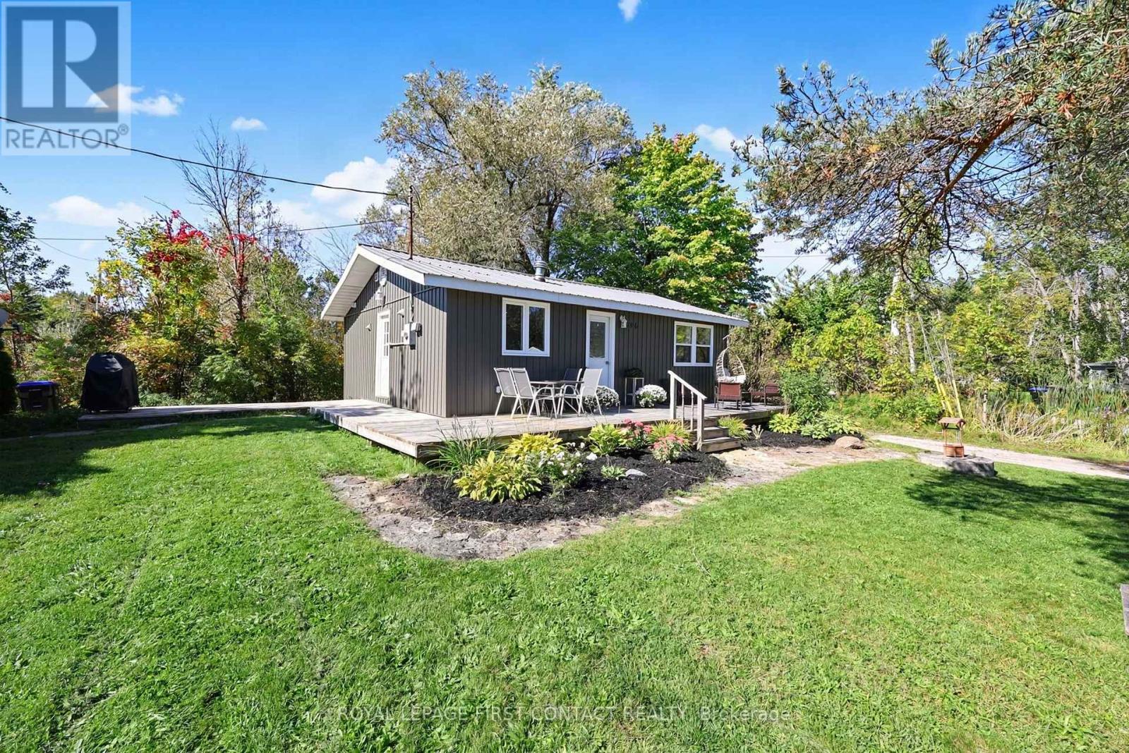 196 PARADISE AVENUE - 3