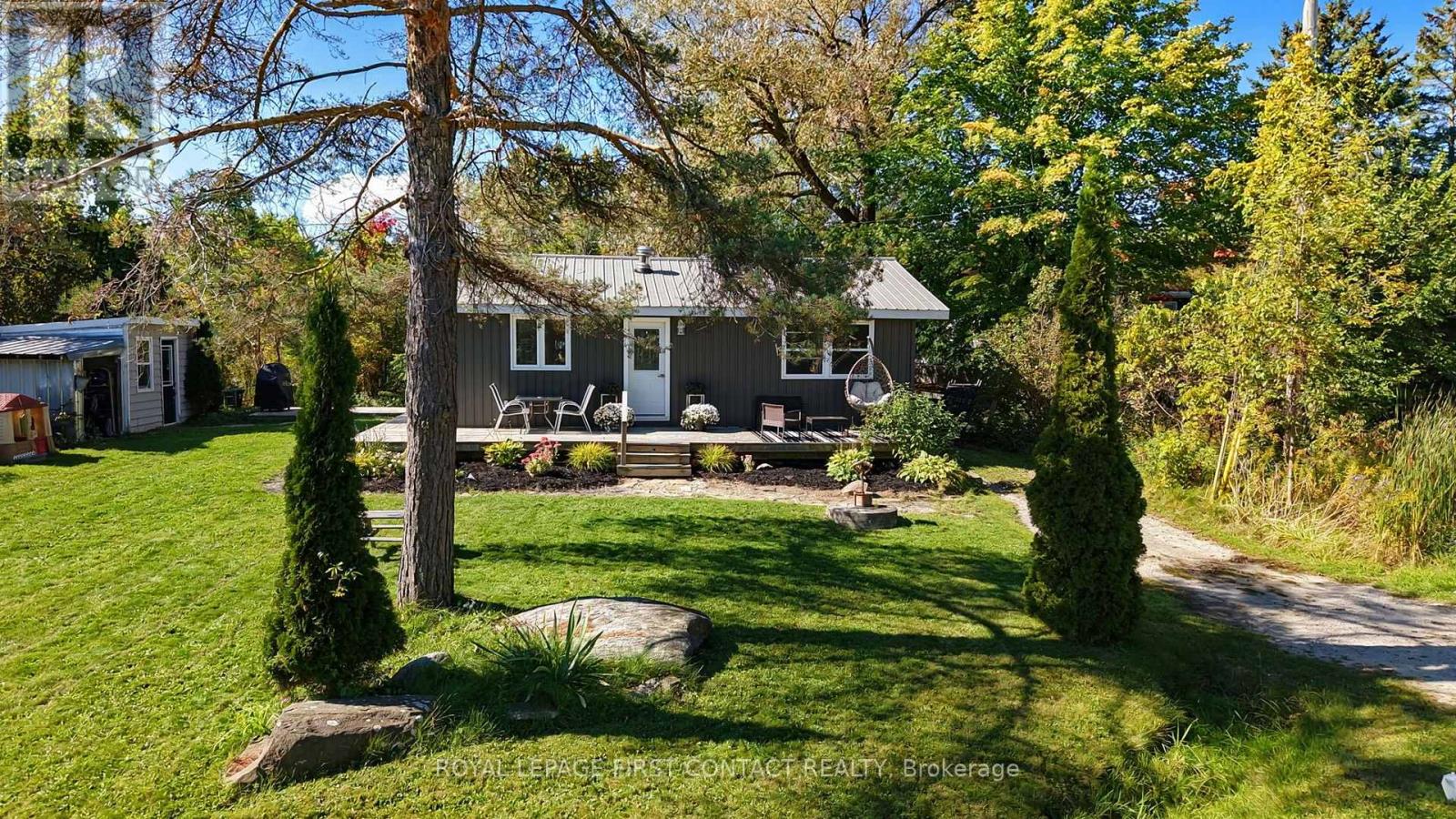 196 PARADISE AVENUE - Image 32