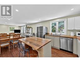 196 Paradise Avenue, Tay, ON L0K1R0 Photo 10