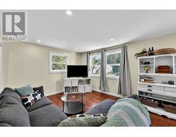 196 Paradise Avenue, Tay, ON L0K1R0 Photo 15
