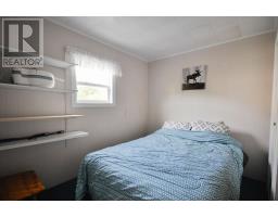 1067 Main Road thumbnail 10