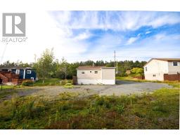 1067 Main Road thumbnail 5