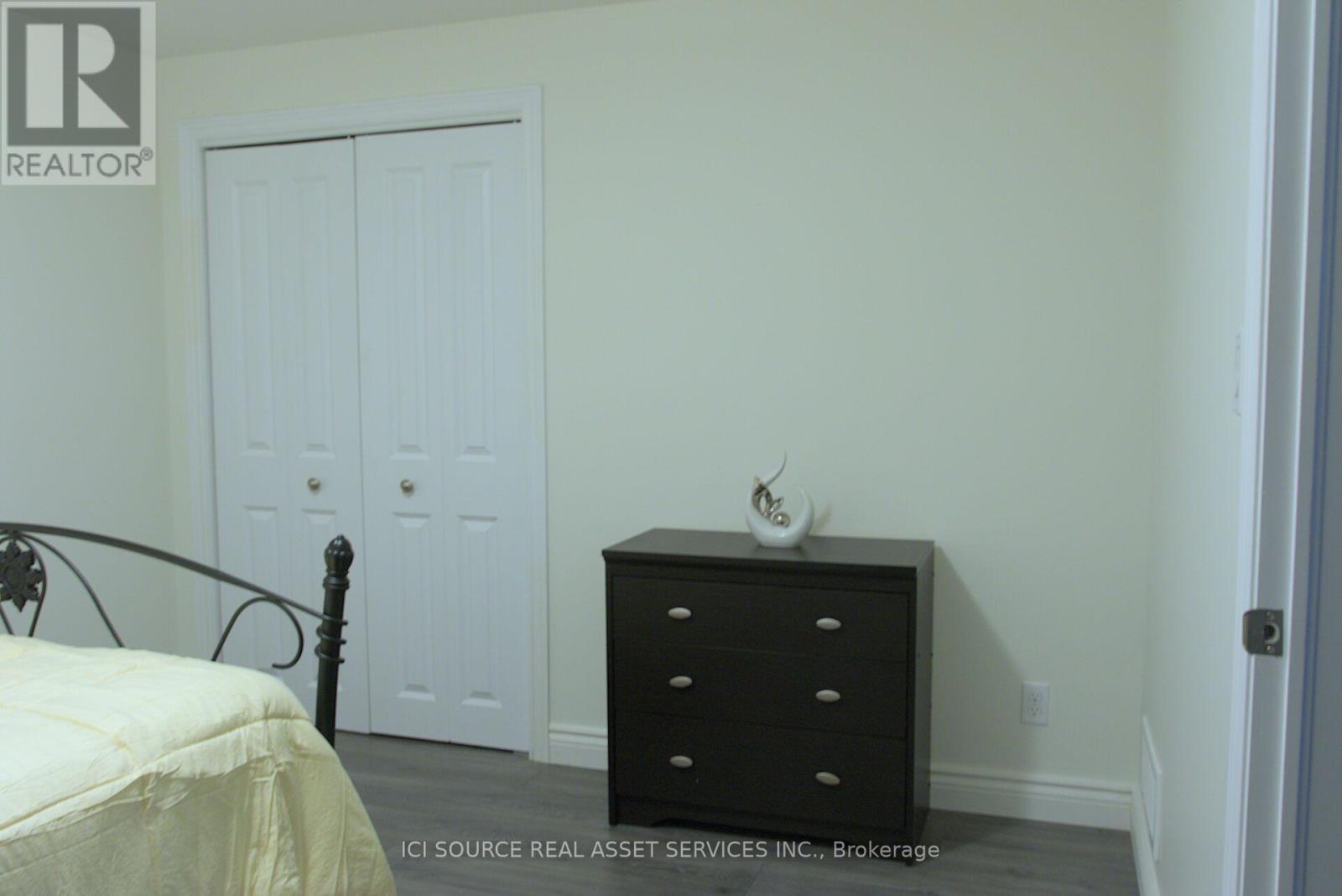 50 DEACON PLACE - Image 17