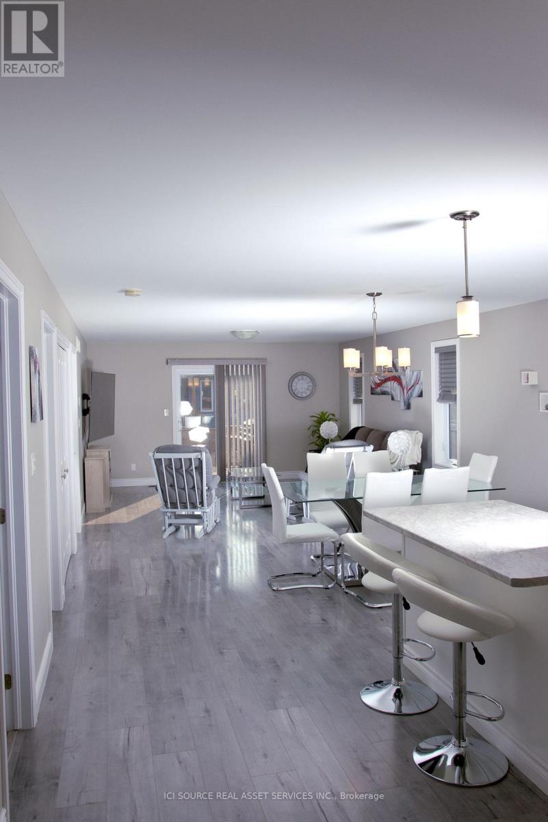 50 DEACON PLACE - Image 3