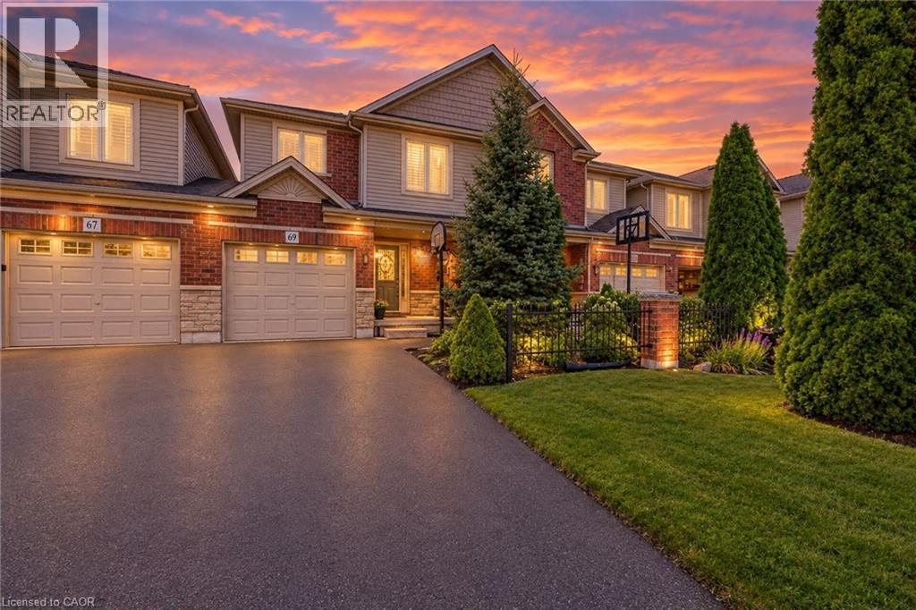 69 SUMNER Crescent