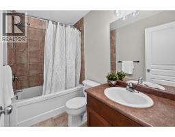 69 Sumner Crescent, Grimsby, ON L3M5E3 Photo 29