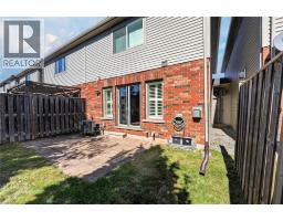 69 Sumner Crescent, Grimsby, ON L3M5E3 Photo 32