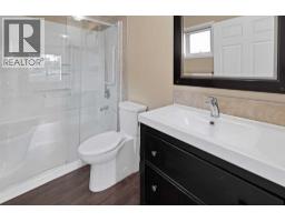 104 Catalina Circle Ne, Calgary, AB T1Y7B7 Photo 25
