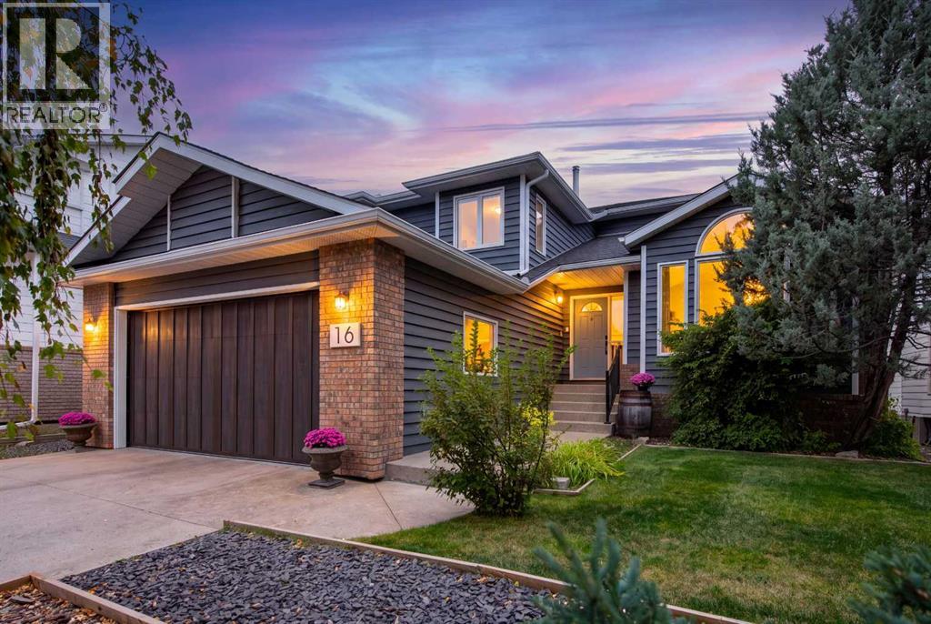 16 Evergreen Gardens SW, Calgary