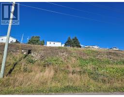 1 Hillside Avenue thumbnail 21