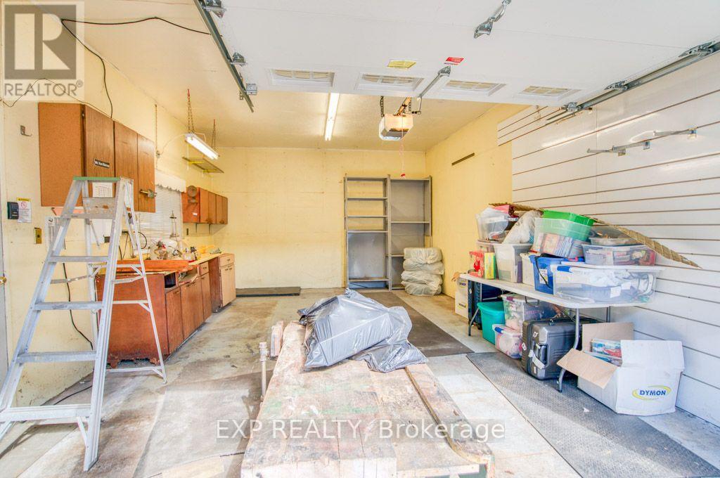 Condos for Sale in Ottawa – 21 GARRISON STREET, Ottawa – By Peter Sagos - Image 40