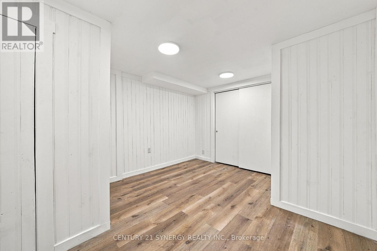 696 WHITES ROAD - Image 26