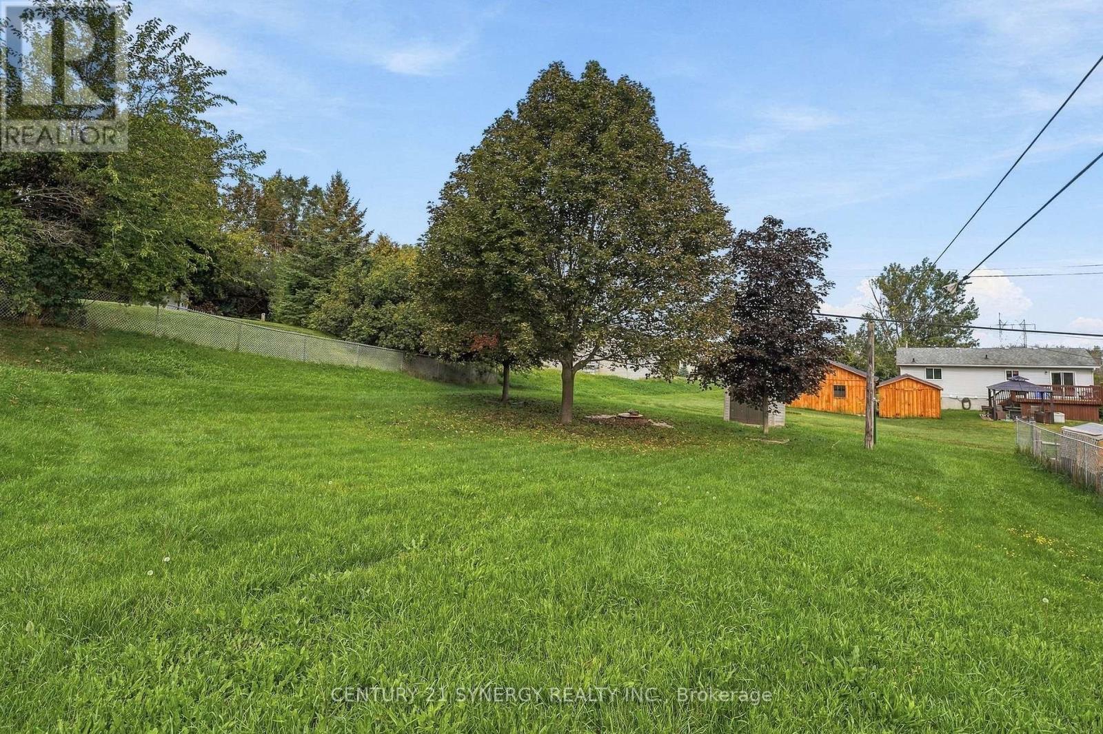 696 WHITES ROAD - Image 48