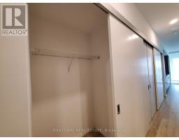 1111 - 197 Yonge Street, Toronto, ON M5B0C1 Photo 6