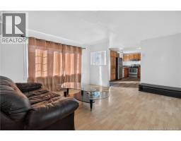 60 Midway, Moncton, NB E1E4L2 Photo 9
