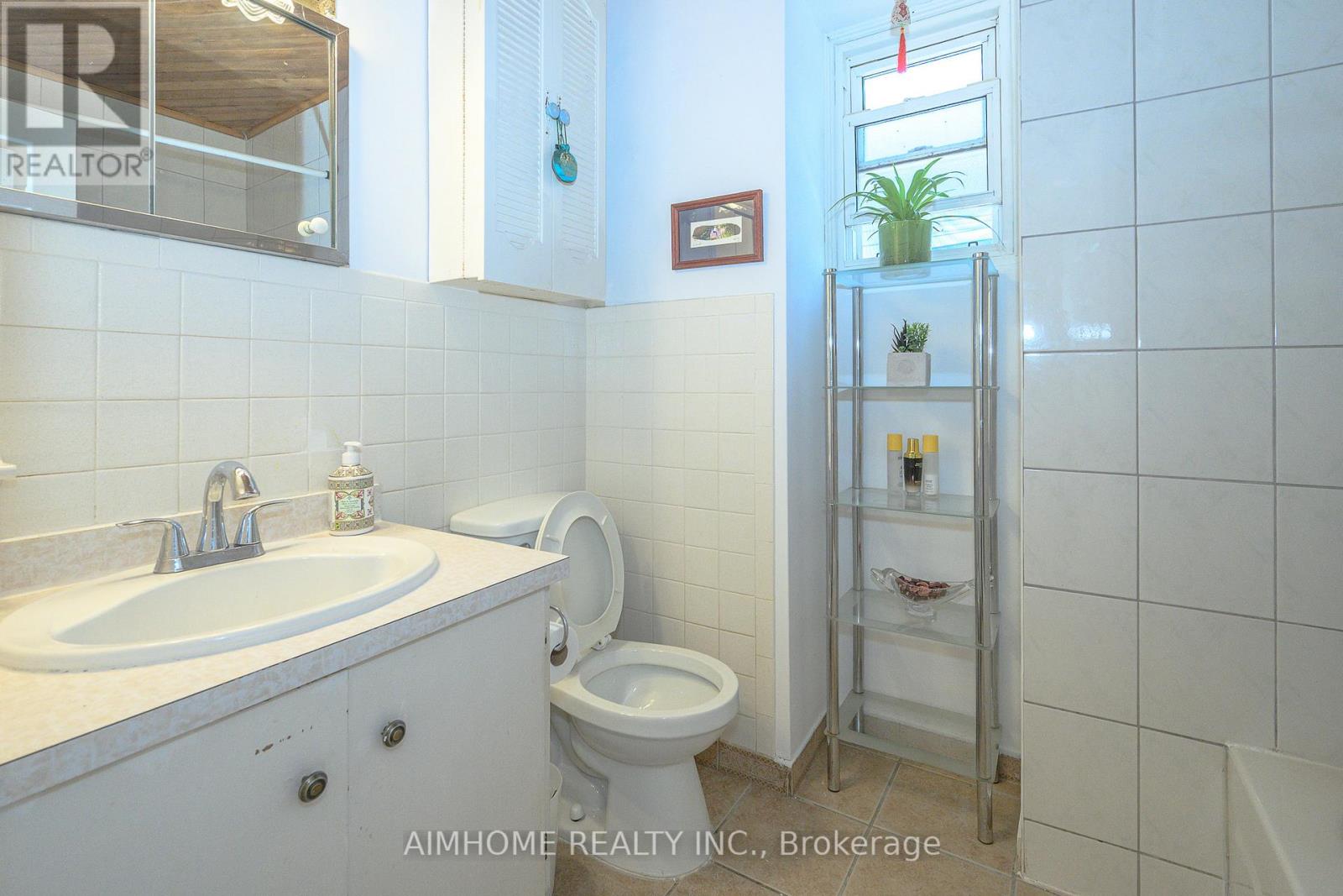 49 BELLEFONTAINE STREET - 24