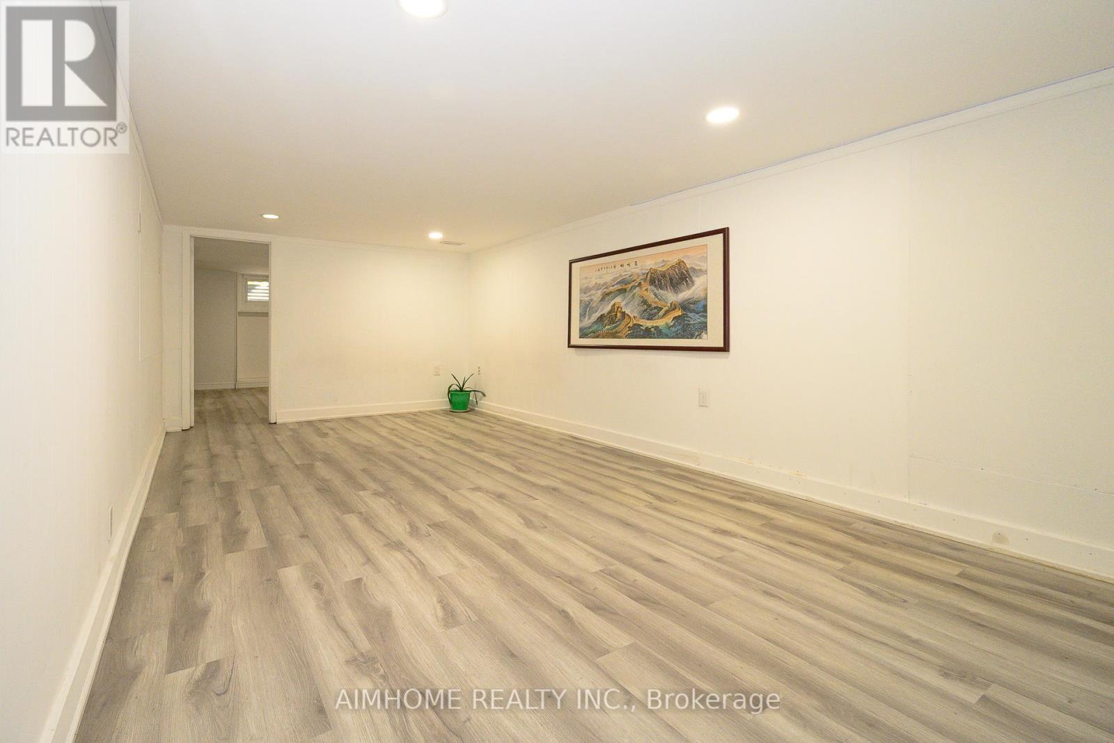 49 BELLEFONTAINE STREET - 30