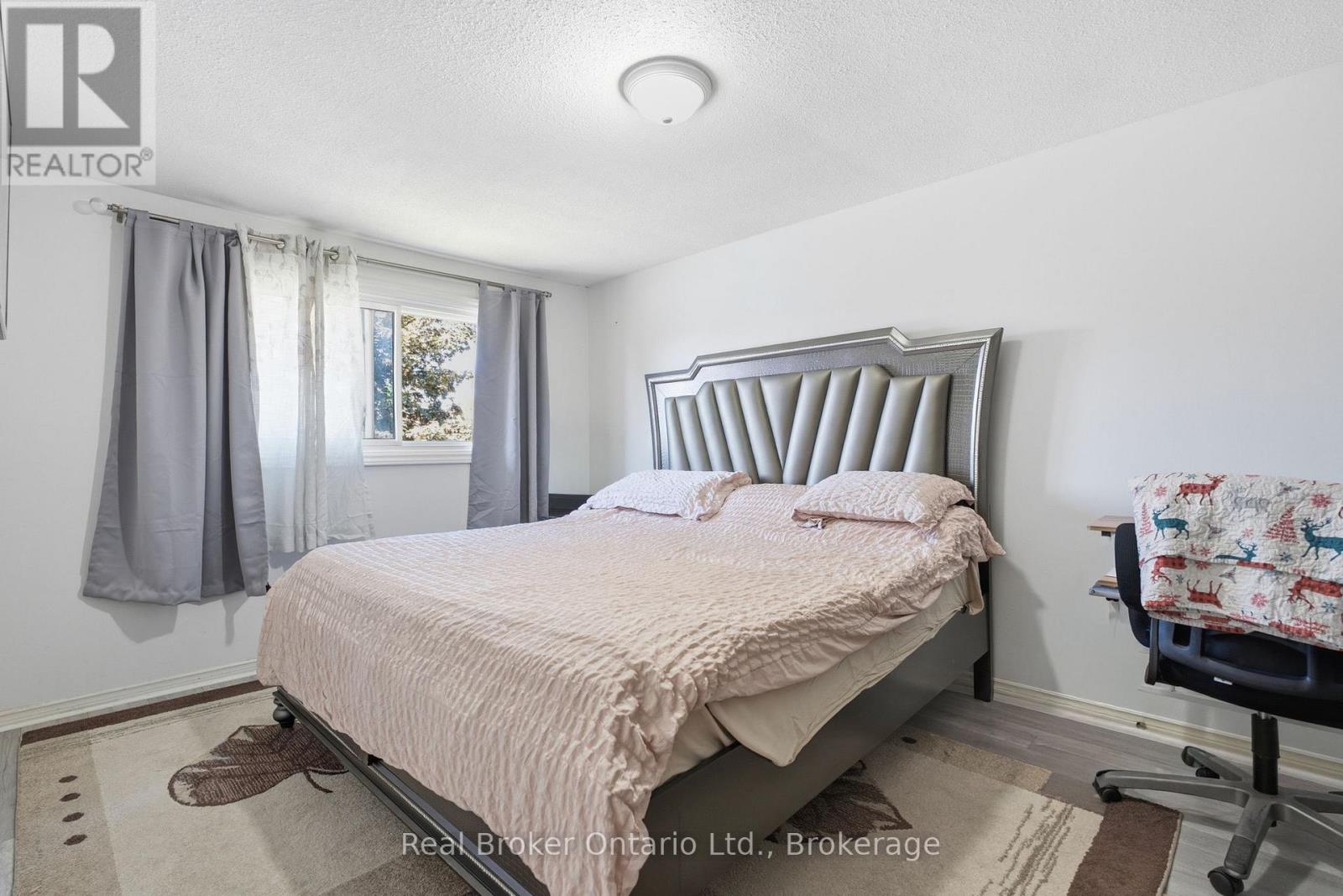 126 DINISON CRESCENT - Image 19