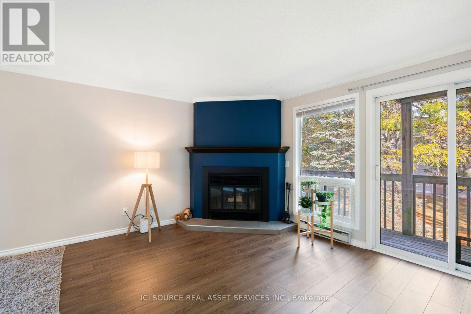 6754B JEANNE-D'ARC BOULEVARD N - 10