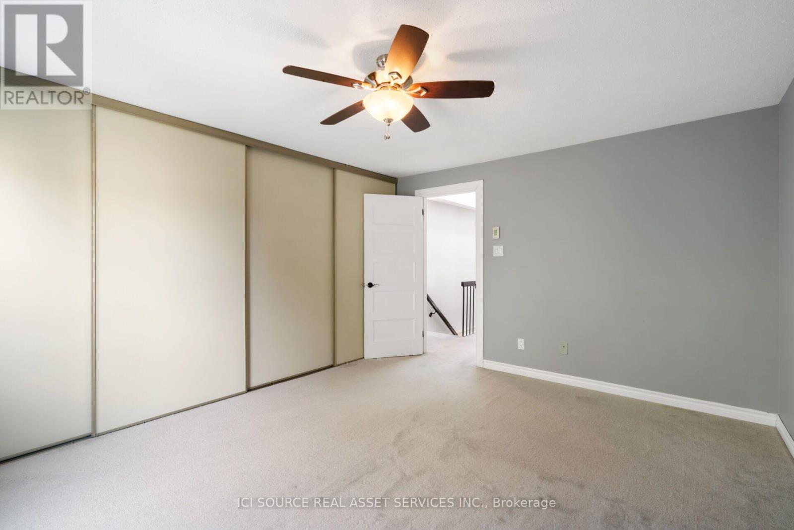 6754B JEANNE-D'ARC BOULEVARD N - 21