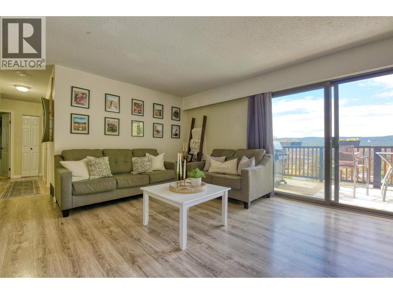 657 CENTENNIAL Drive, Williams Lake, British Columbia, V2G4E5, Williams Lake, British Columbia — photo 4 of 5