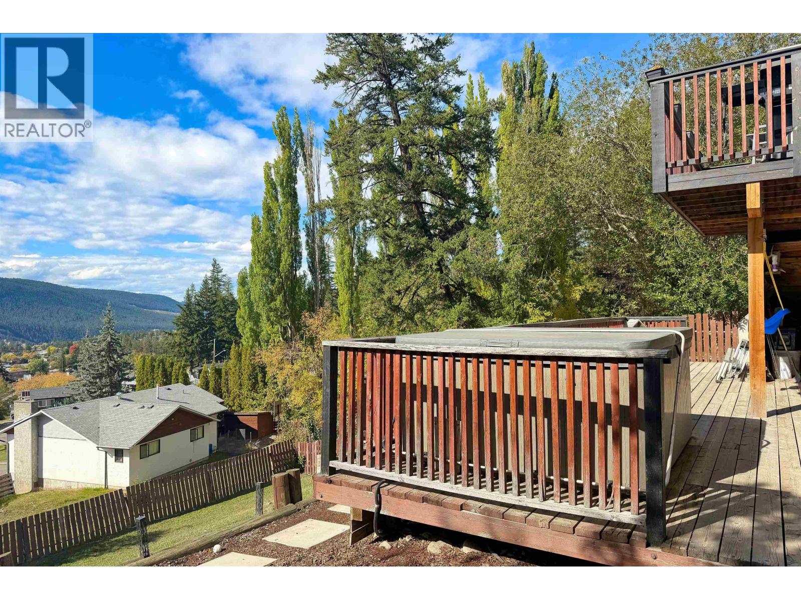 657 CENTENNIAL DRIVE - 27