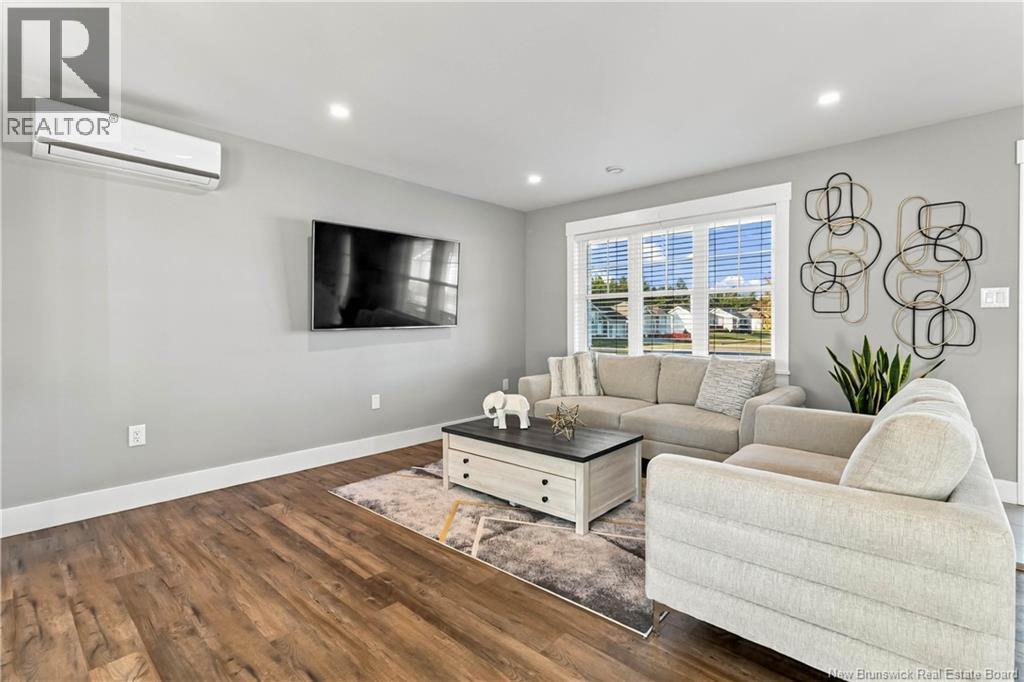 11 Joanne Street - Image 6