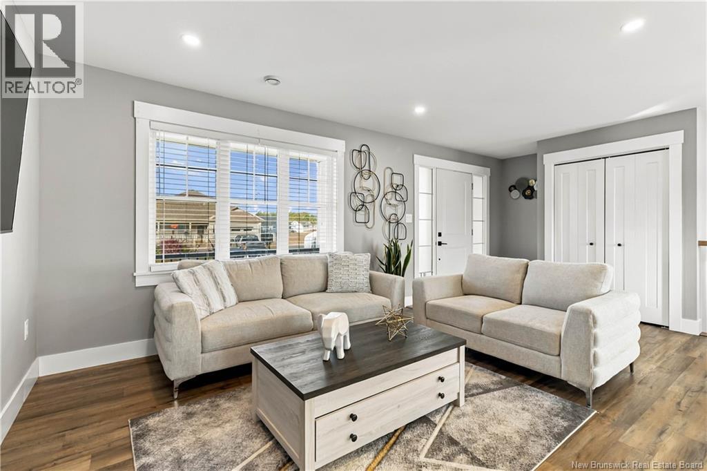 11 Joanne Street - Image 7