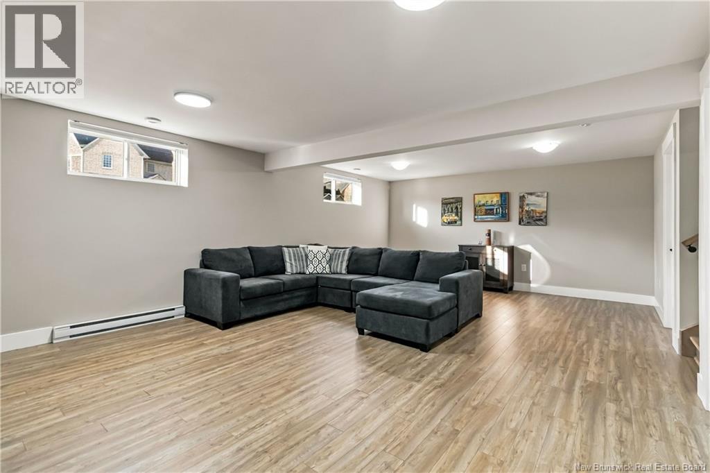 11 Joanne Street - Image 33