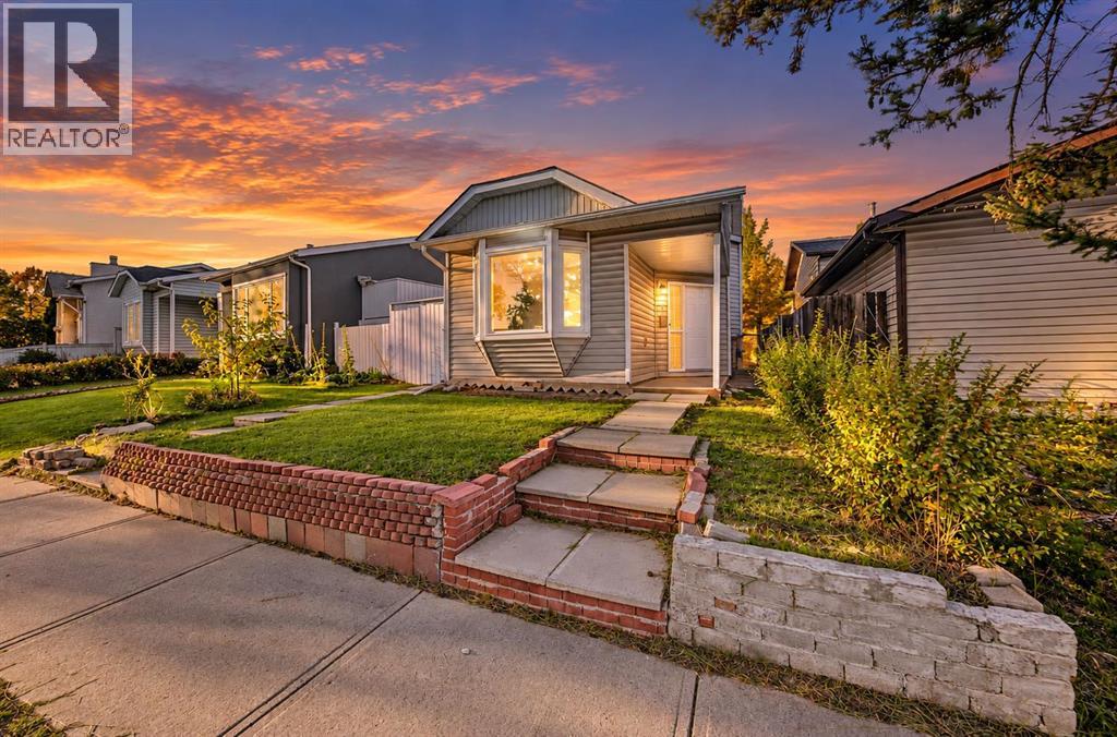 310 Castleridge Drive NE, Calgary