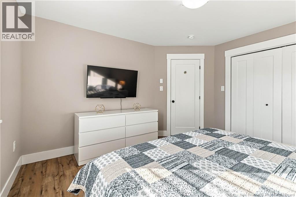 11 Joanne Street - Image 25