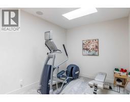 1912 23 Avenue Nw, Calgary, AB T2M1V8 Photo 13