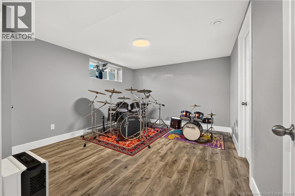 35 Ruby Way - Image 38