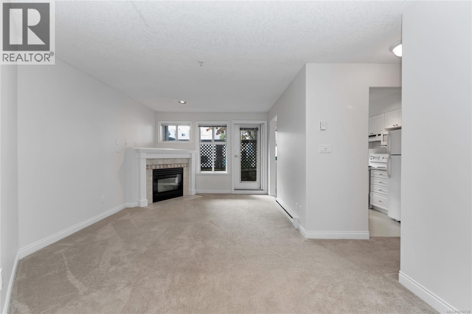 104 1580 Christmas Avenue, Saanich
