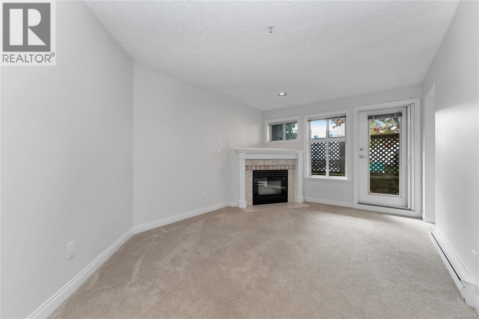 104 1580 Christmas Avenue, Saanich