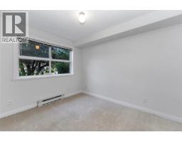 104 1580 Christmas Ave, Saanich, BC V8P2X2 Photo 18