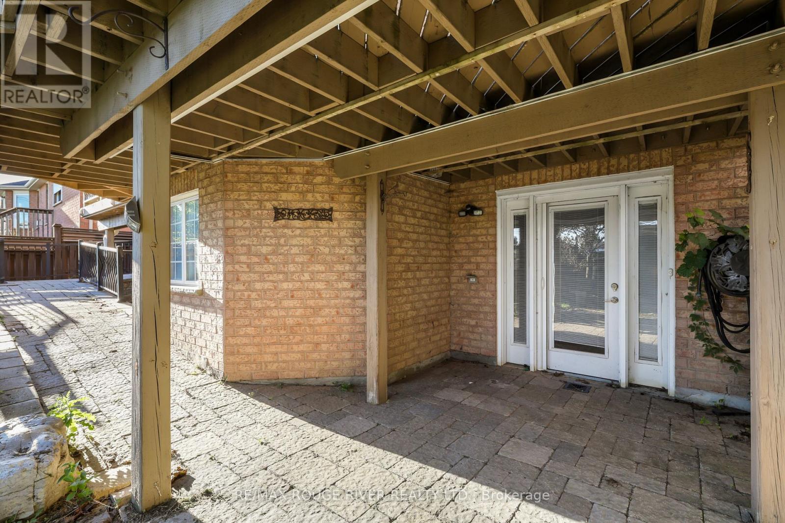 965 RIDGE VALLEY DRIVE - Image 32