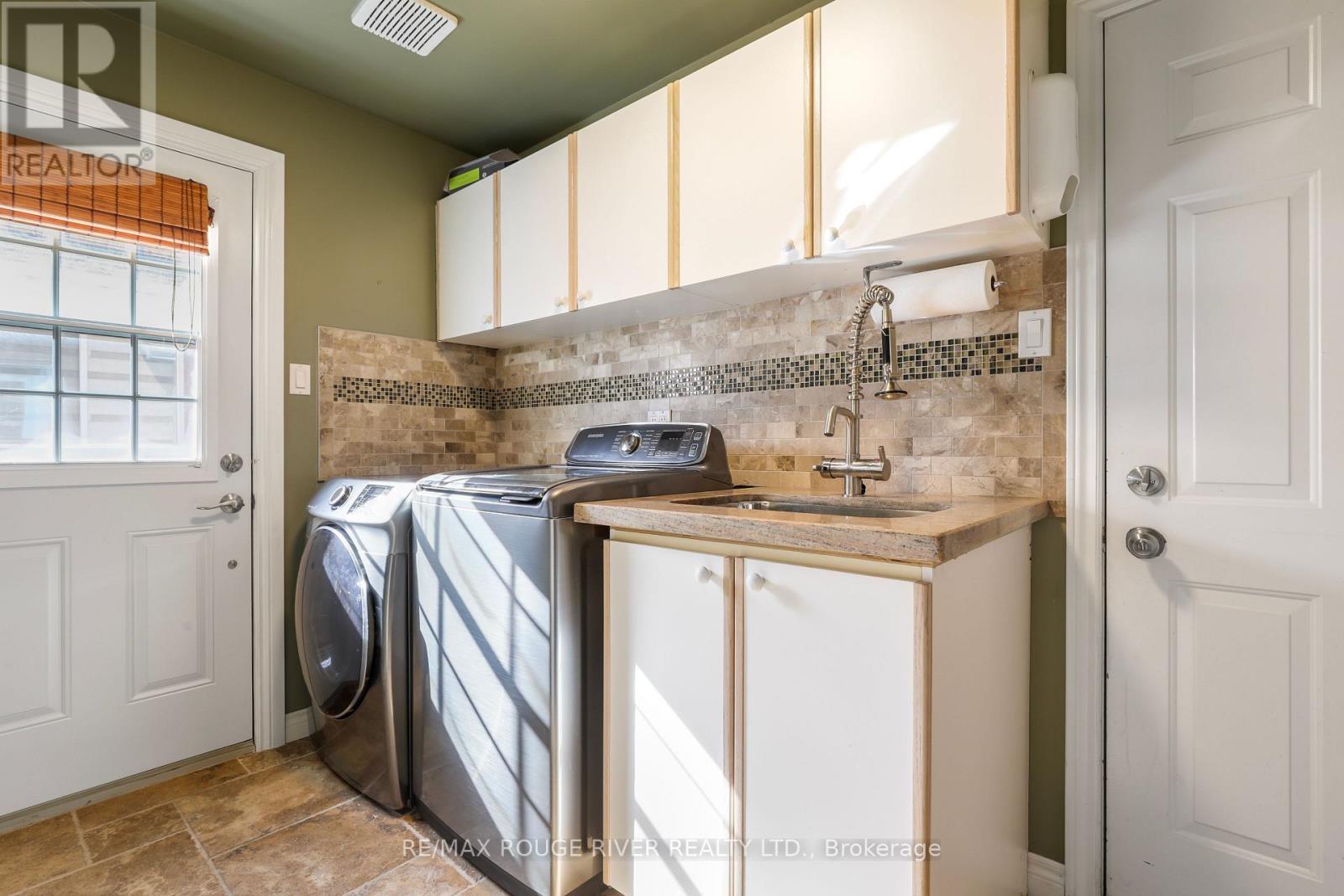 965 RIDGE VALLEY DRIVE - Image 45