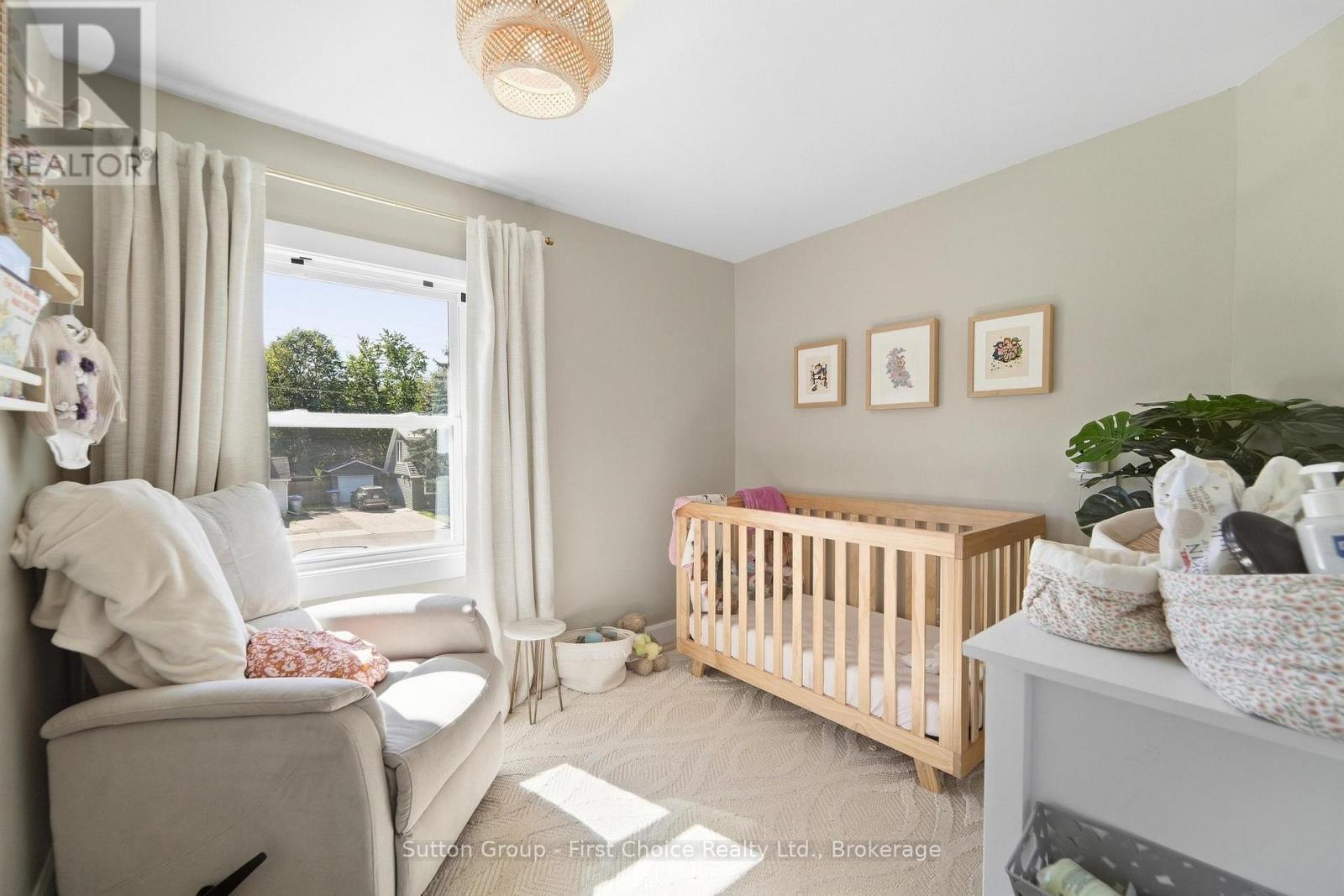 17 REGINA ROAD - Image 24