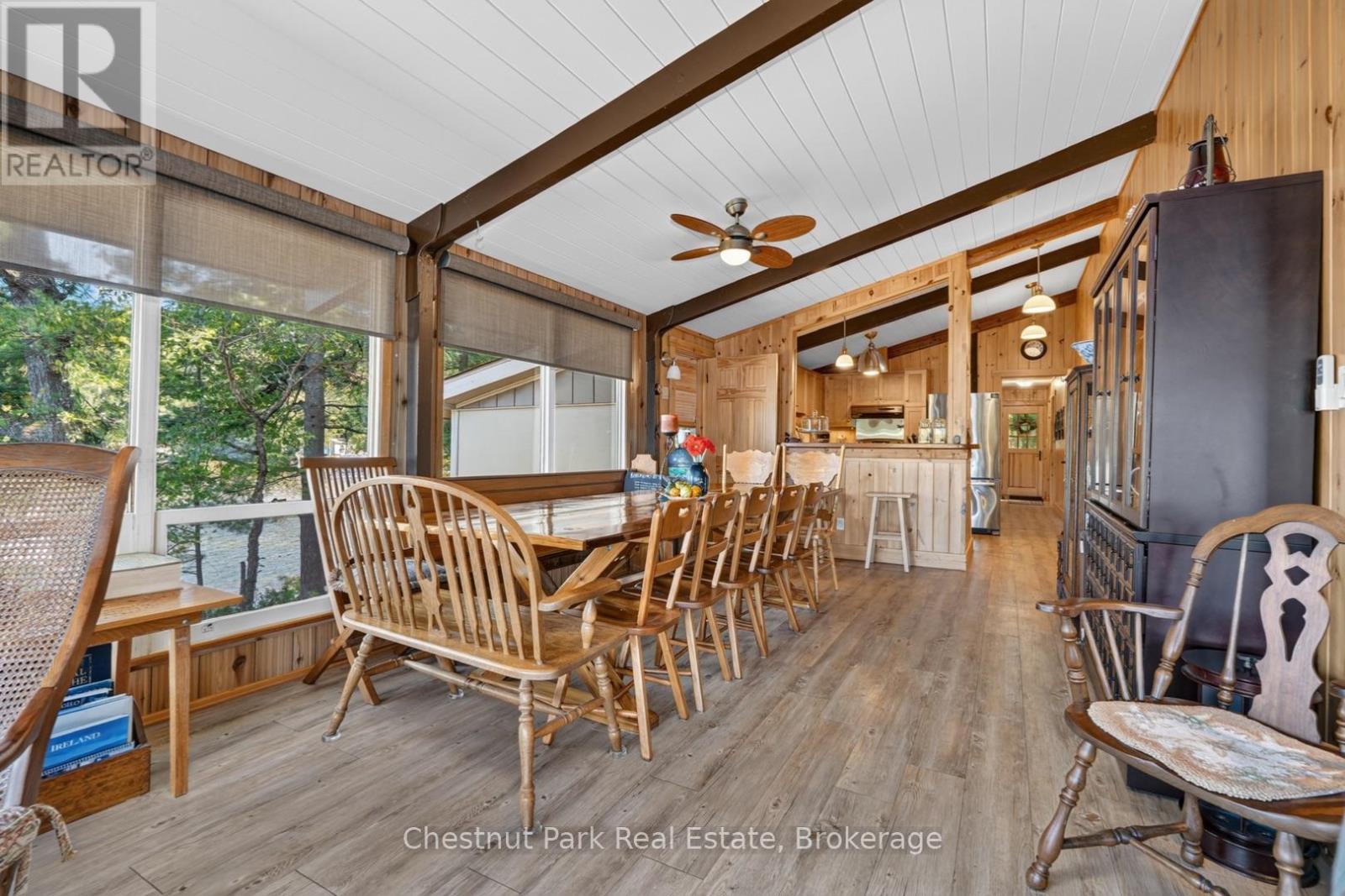 1048 NORA LANE - 16