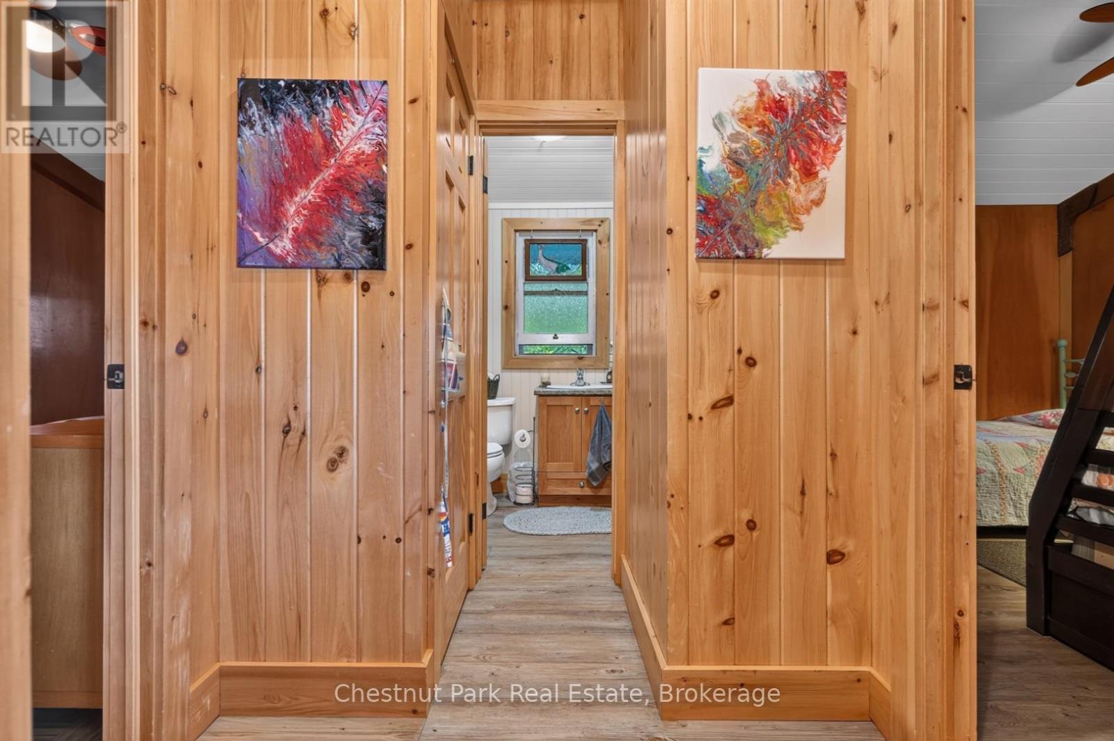 1048 NORA LANE - 27