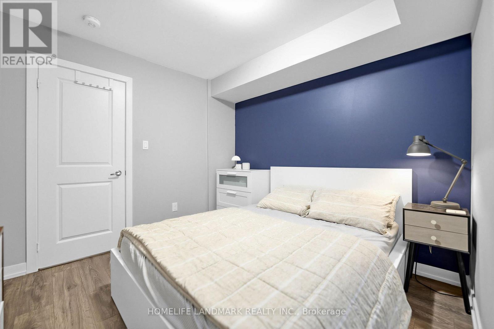#251 60 PARROTTA DRIVE - 15